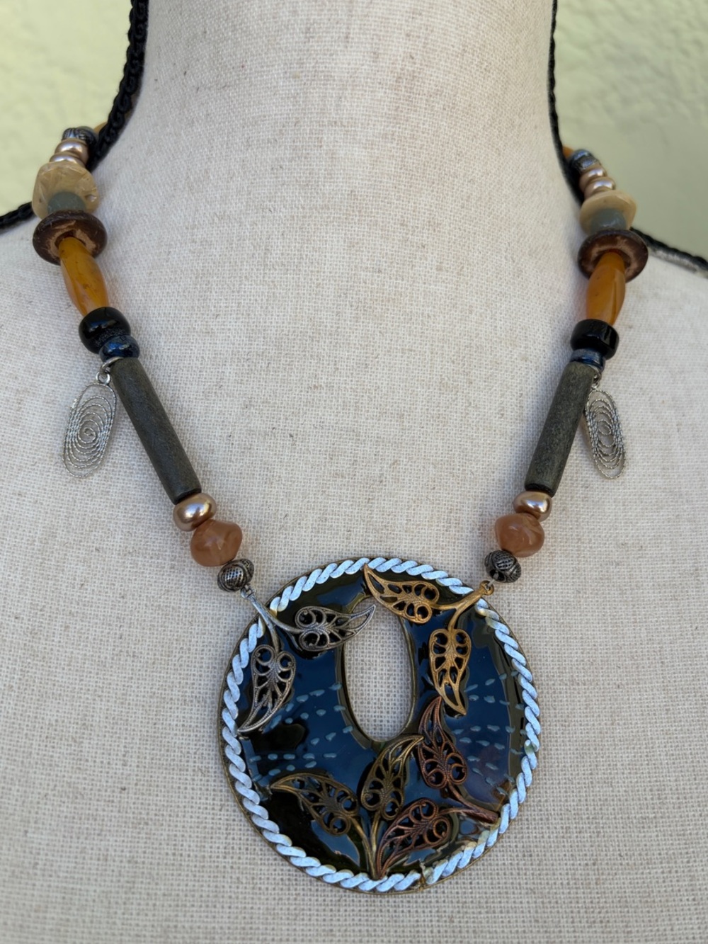 Chico's Black and Brown Filigree Leaf Pendant Necklace